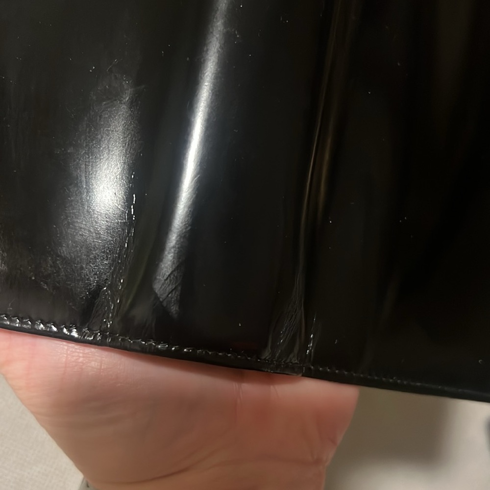 Gucci TOM FORD Black Patent Leather Agenda Notebook with Silver Hardware - Picture 13 of 14